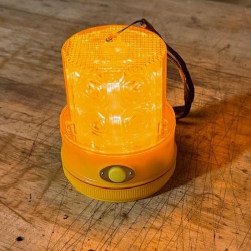 Battery Powered LED Beacon with 20 second time delay OFF Model LX-24-TD-A